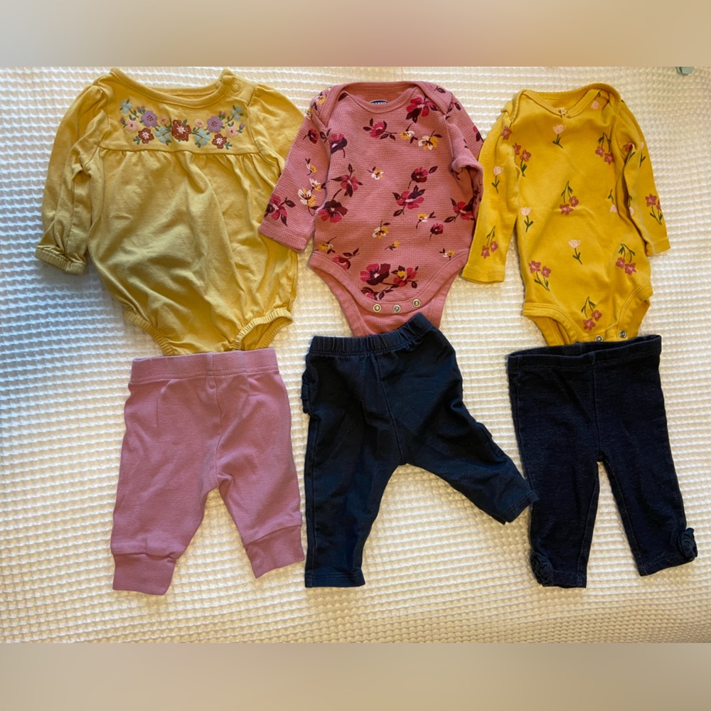 Floral Baby Girl body suits and Pants Set